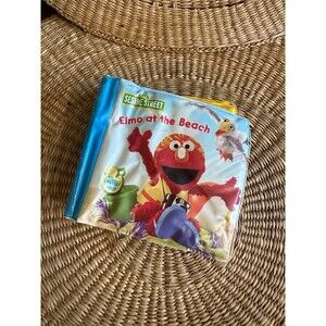 Sesame Street Elmo at the beach book